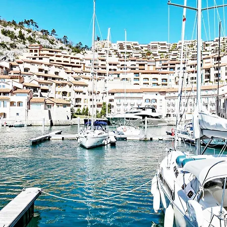 Appartamento Avolare In Portopiccolo *