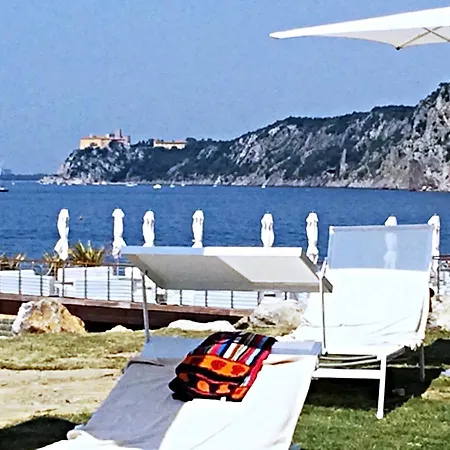 Portopiccolo Avolare In Panoramic Terrasses - Included Apartmán Sistiana